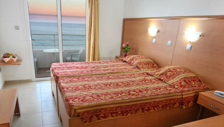 לרדוס Ilyssion Hotel מראה חיצוני תמונה