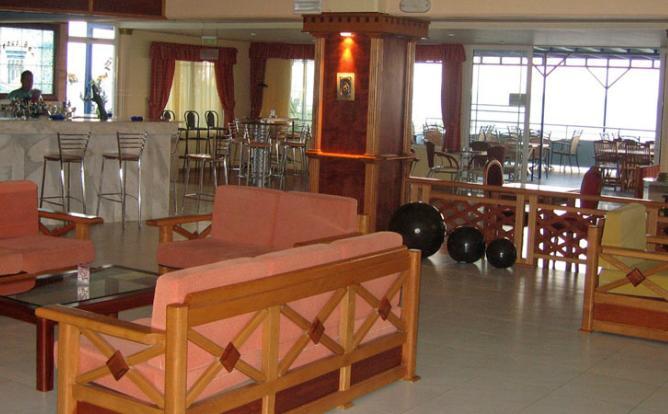 לרדוס Ilyssion Hotel מראה חיצוני תמונה